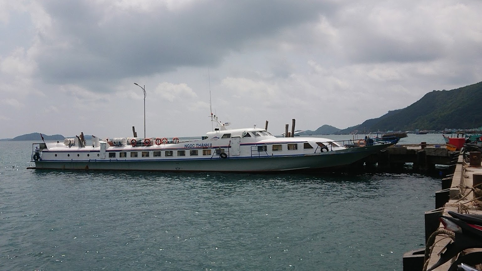 Ảnh cảng đảo Nam Du