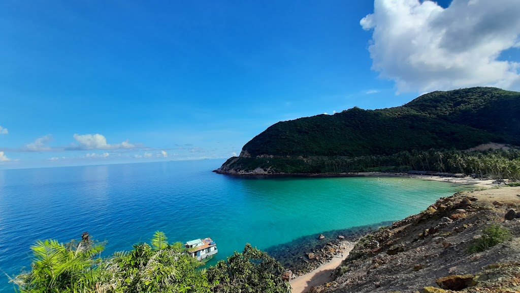Hình ảnh đảo Nam Du xanh và đẹp