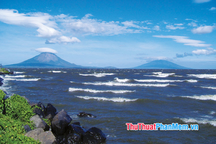 Hồ Nicaragua – Hoa Kì