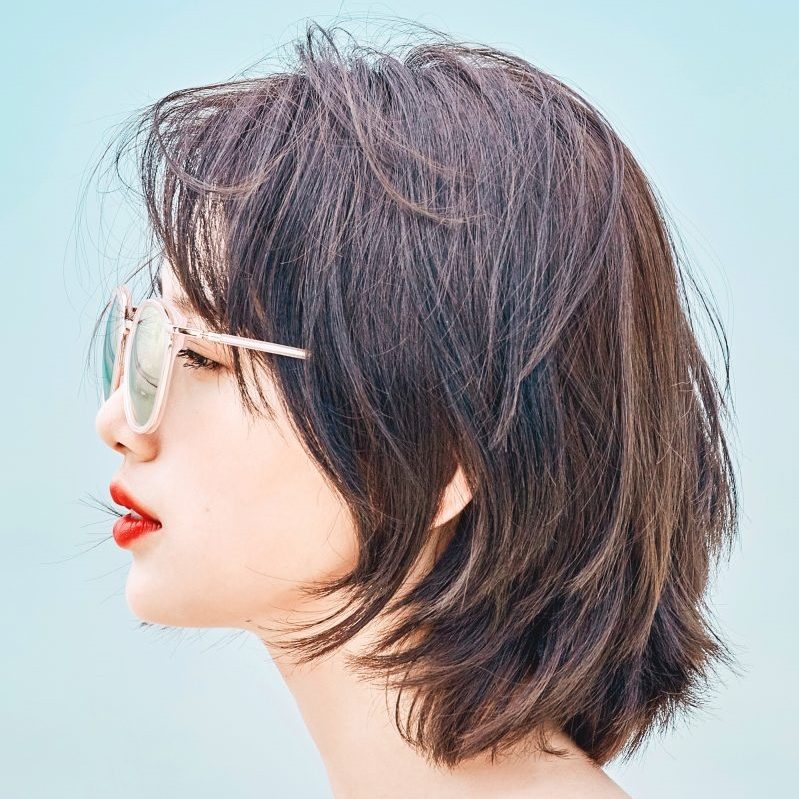 Kiểu tóc tỉa layer ngắn cho nữ mặt tròn che khuyết điểm