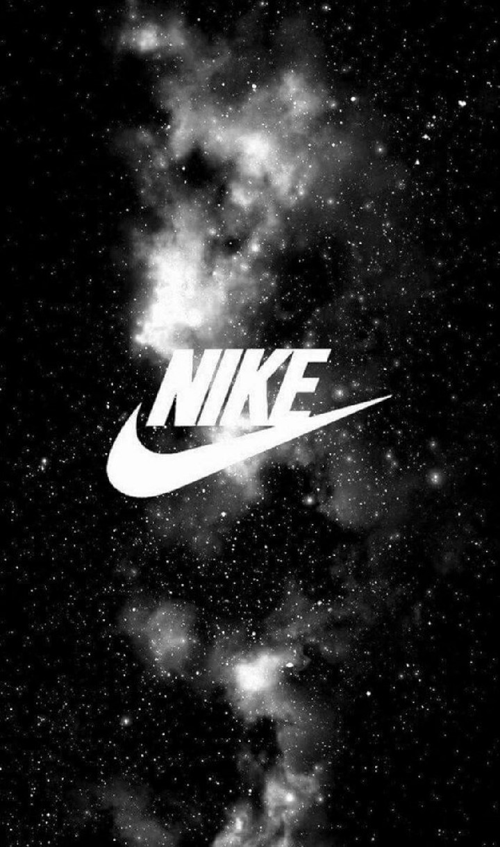 Hình nền Nike trong thiên hà rực sáng