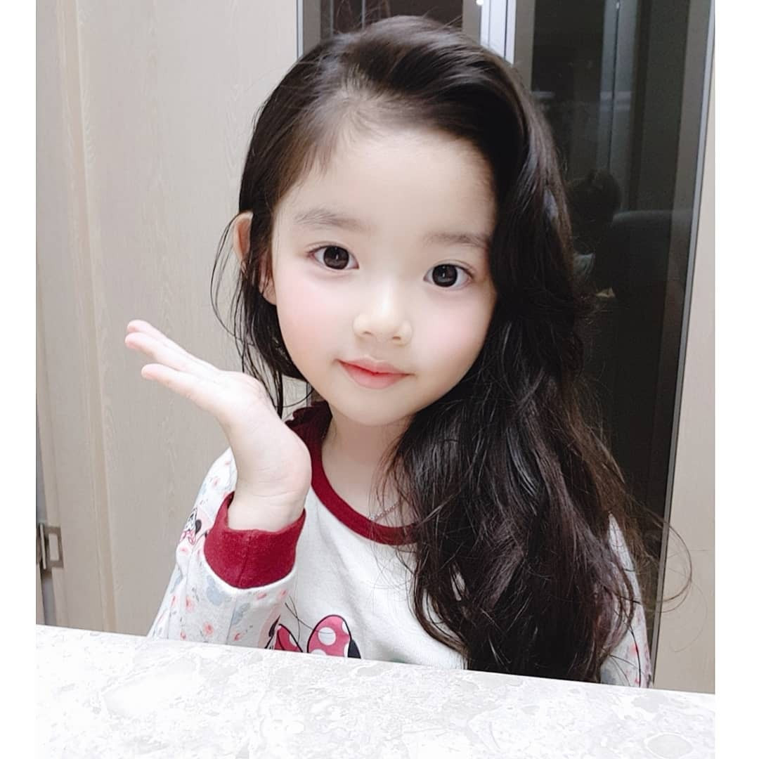 Hình ảnh em bé Hàn Quốc dễ thương