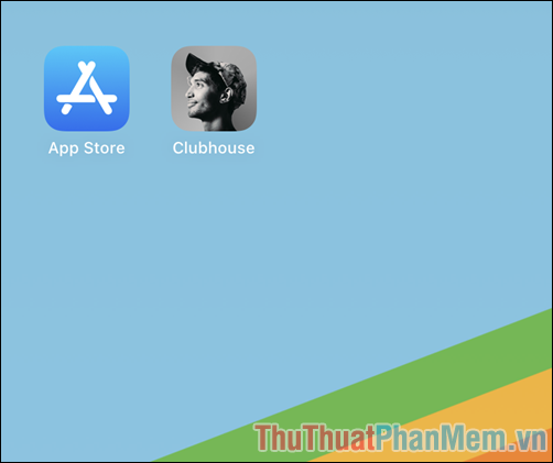 Mở AppStore để tải ứng dụng Clubhouse