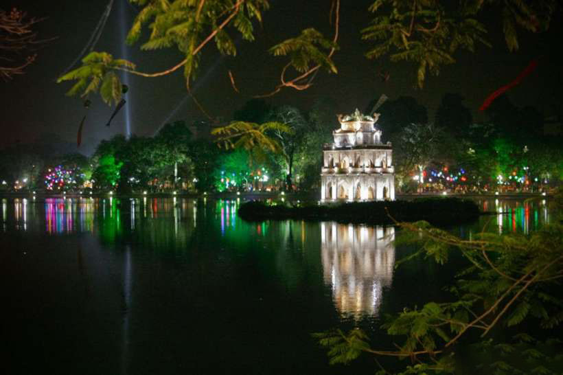 Hình ảnh đẹp từ một góc Hà Nội về đêm
