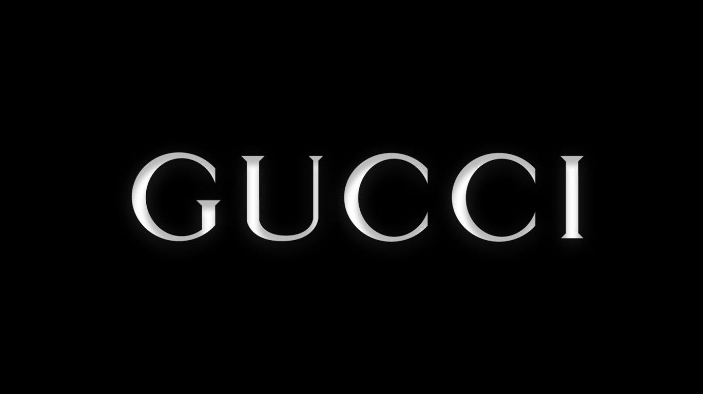 Ảnh chữ Gucci bên trên nền đen