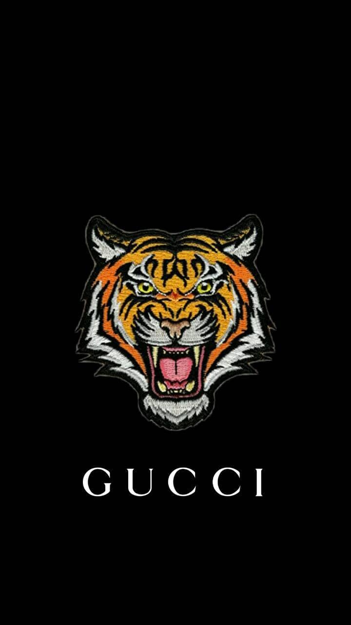 Hình ảnh Gucci và hổ nền đen