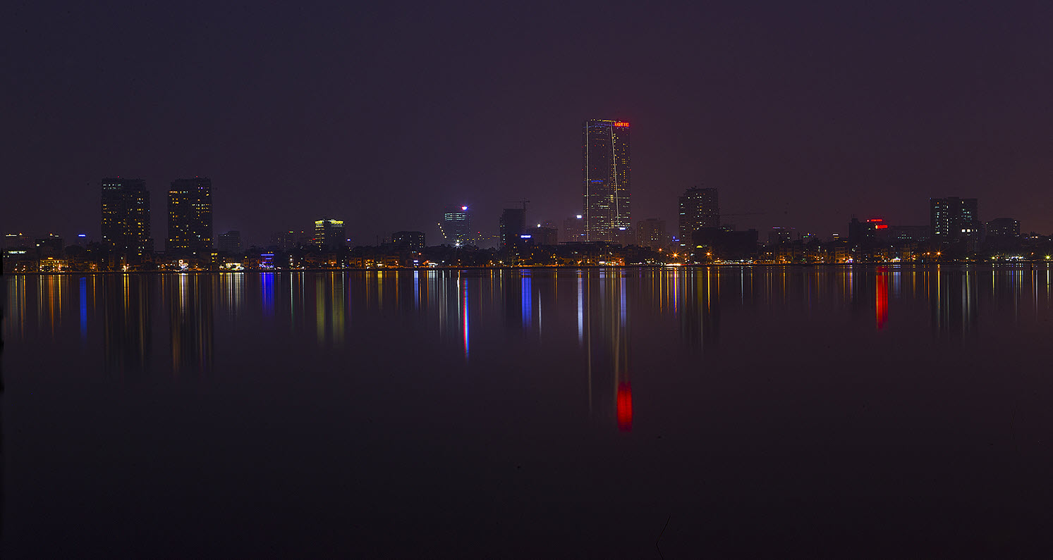 Hình ảnh Hồ Tây về đêm cực đẹp