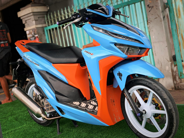 Hình ảnh Honda Vario 150 xanh cam