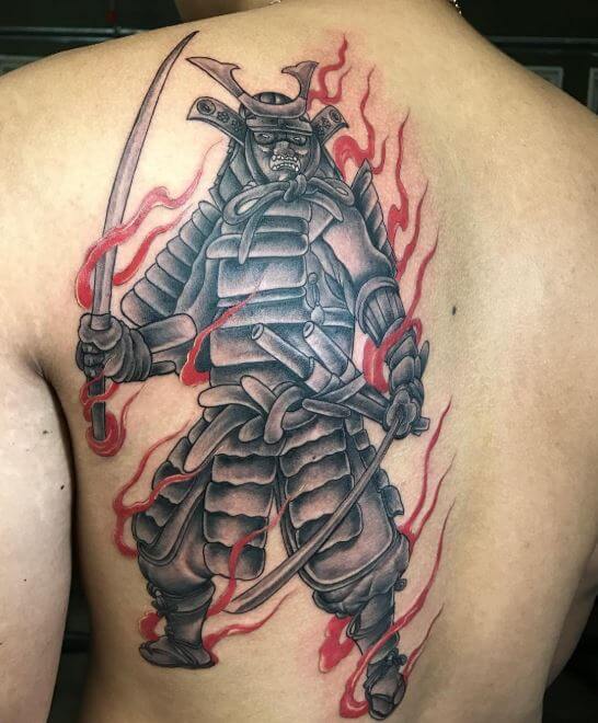 Hình xăm Samurai mặt quỷ độc đáo