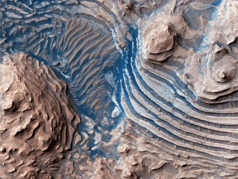 Hình ảnh đẹp trên bề mặt sao Hỏa