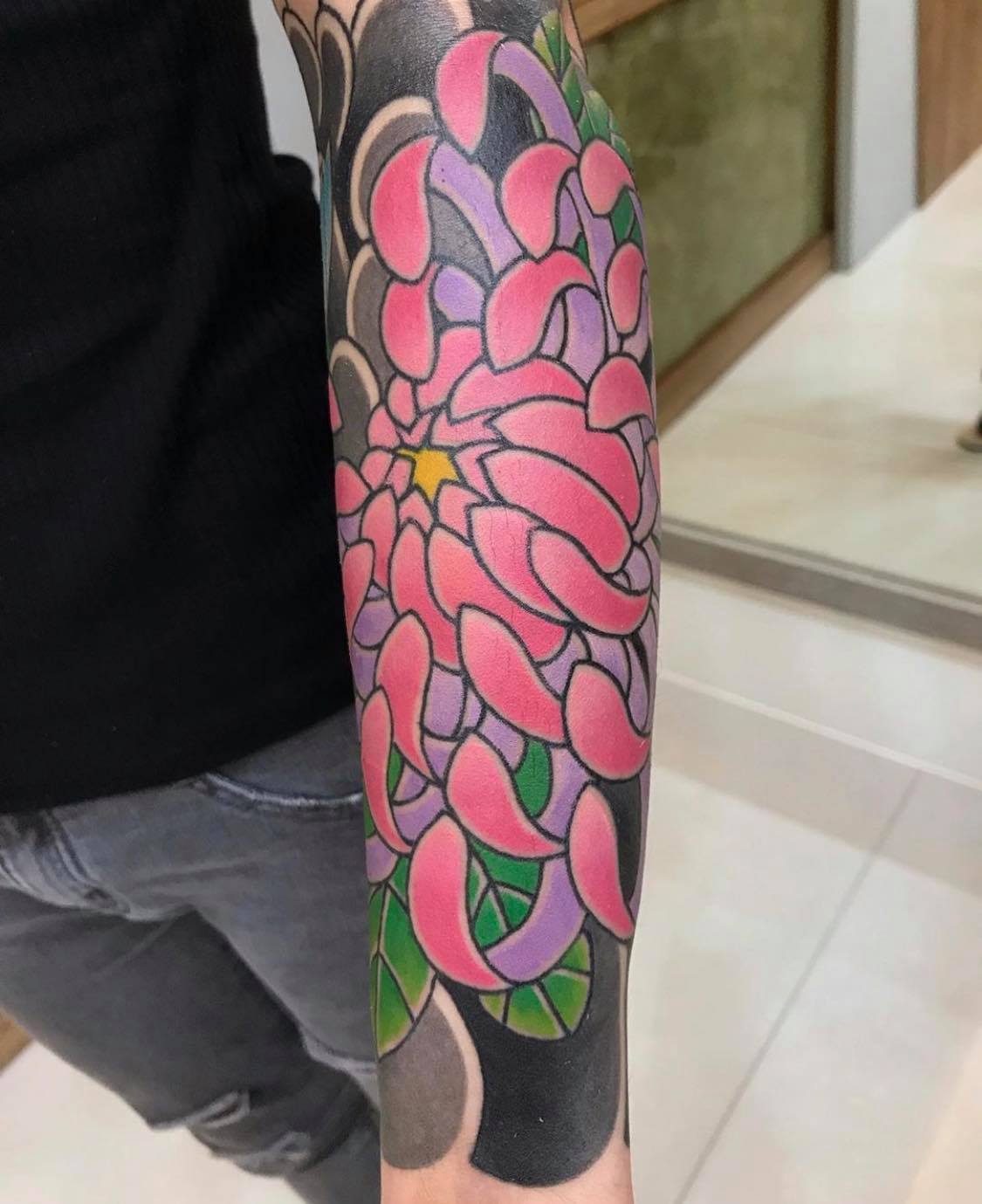 Hình Tattoo hoa cúc Nhật cổ đẹp