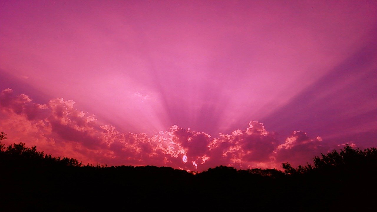 Hình ảnh bầu trời màu hồng tím HD