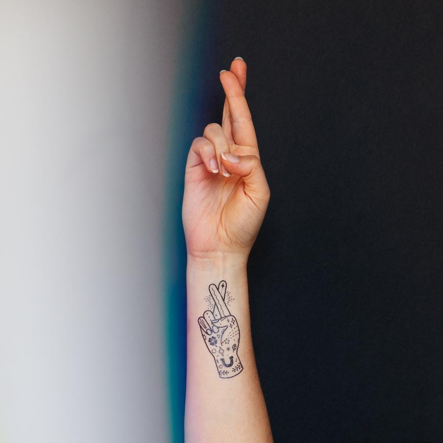 Hình Tattoo bàn tay may mắn Ấn Độ