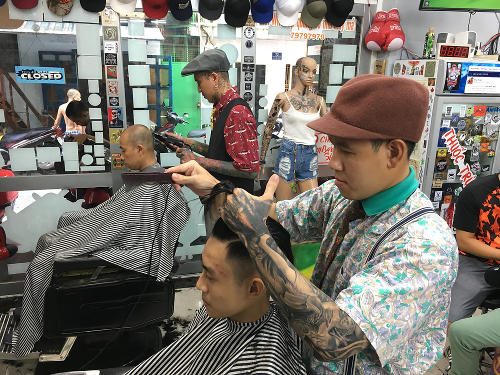 Ảnh thợ cắt tóc Việt Nam chất